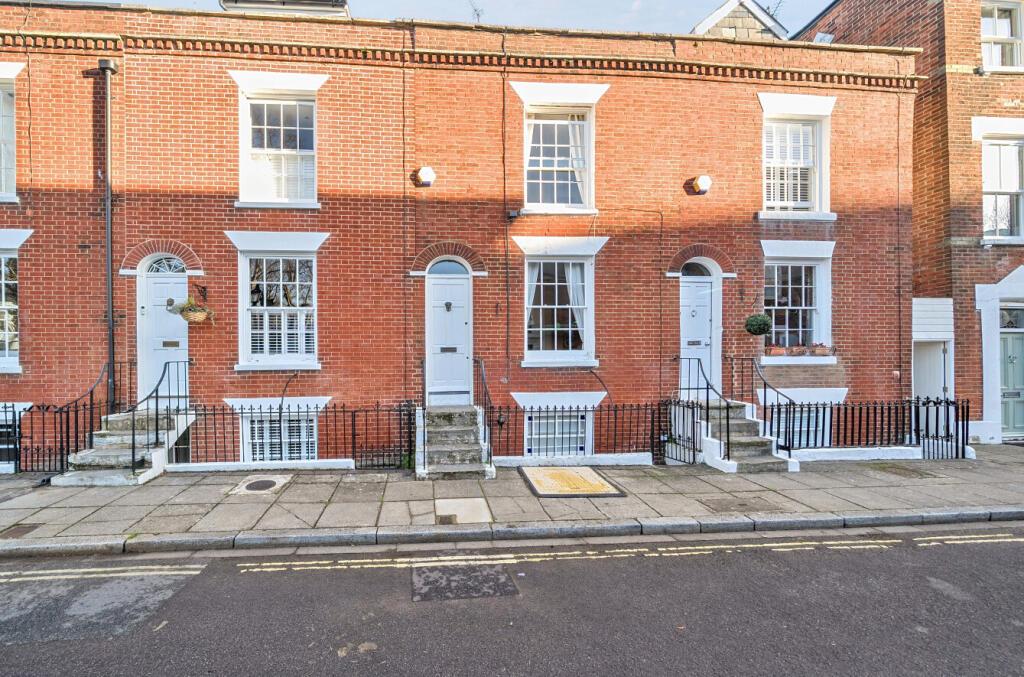 Main image of property: Gloucester View, Southsea, Hampshire, PO5