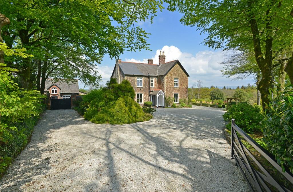5 bedroom detached house for sale in Broadwoodwidger, Lifton, Devon, PL16