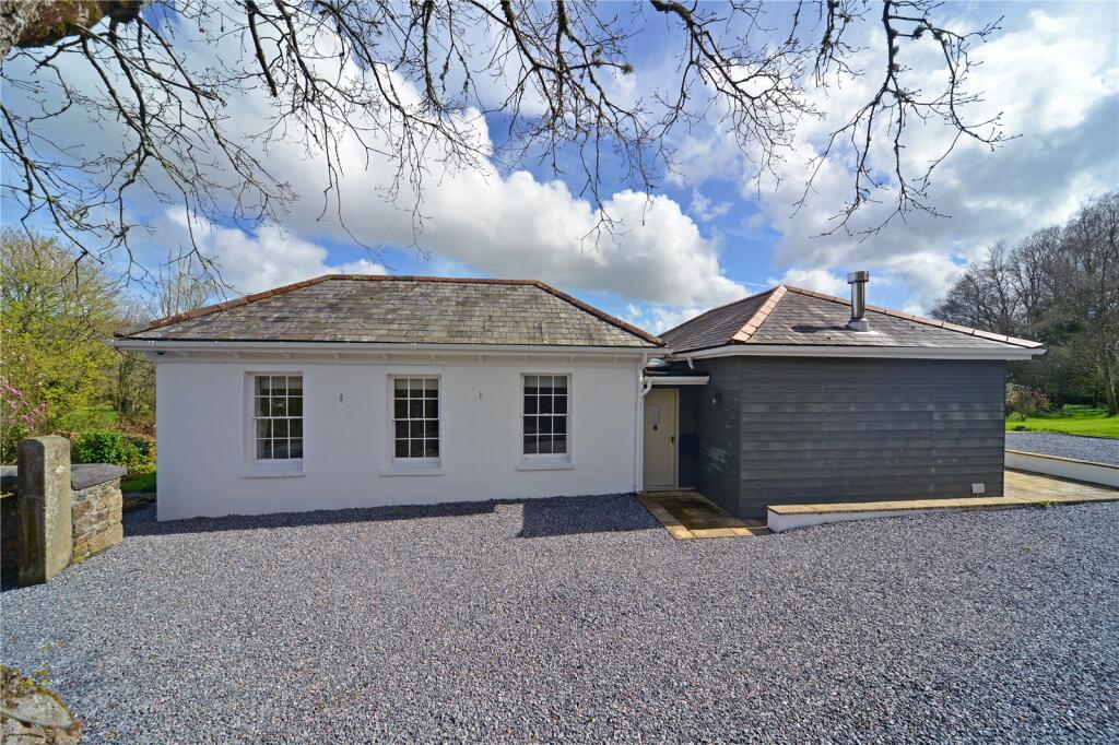 2 bedroom detached house for sale in Christow, Exeter, Devon, EX6