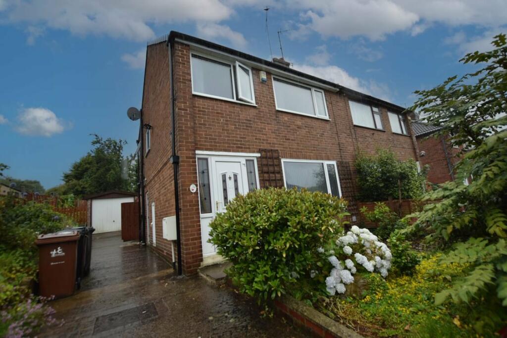 Main image of property: Cross Heath Grove, Leeds, West Yorkshire, LS11