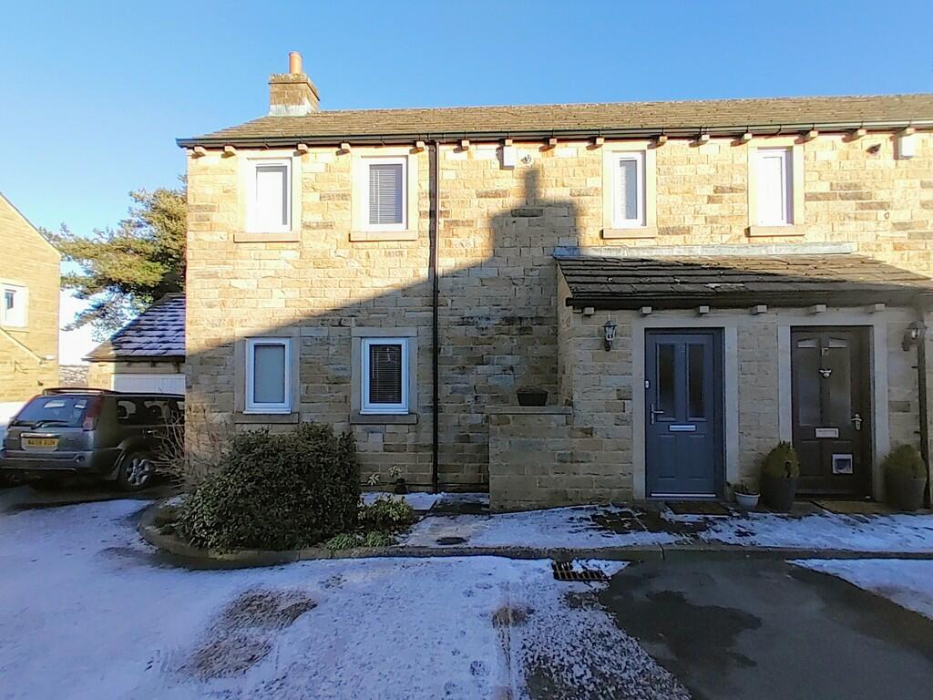 4 bedroom town house for sale in The Maltings, Clayton, BD14