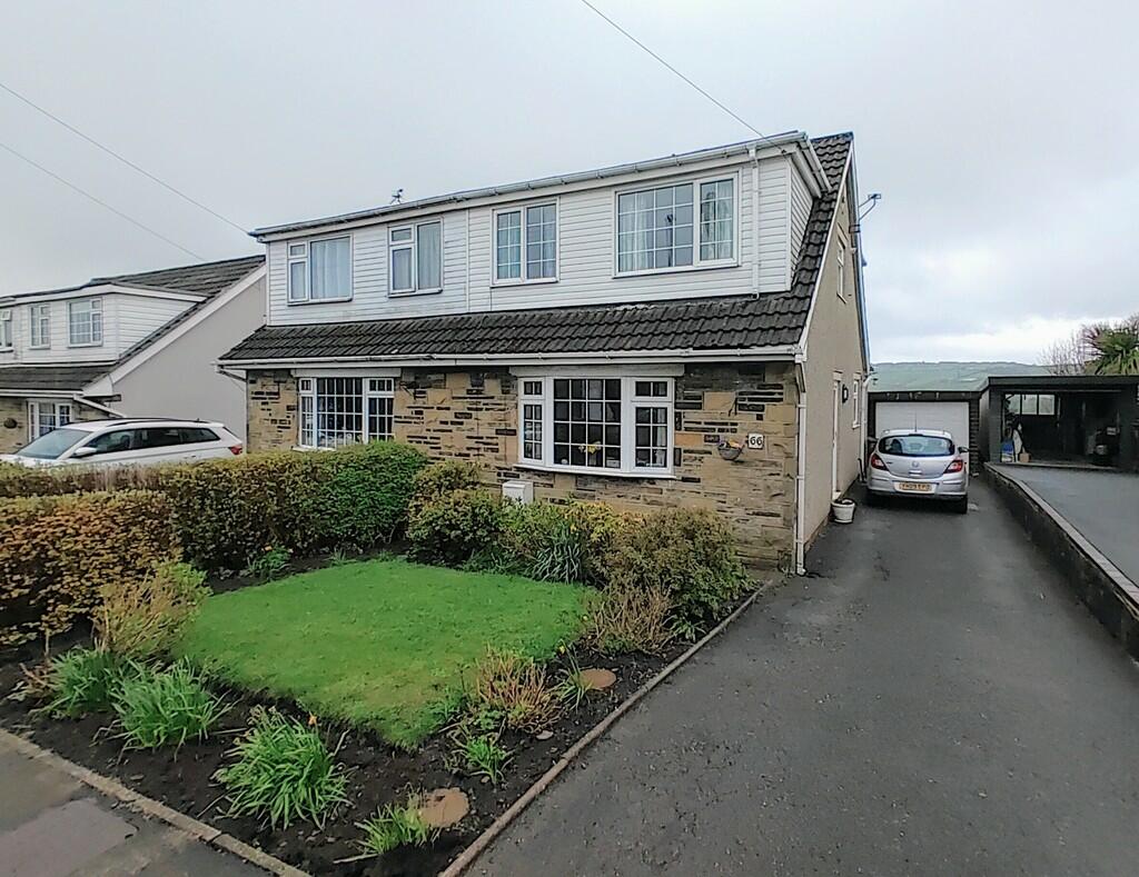 3 bedroom semidetached house for sale in Hillcrest Road, Thornton, BD13