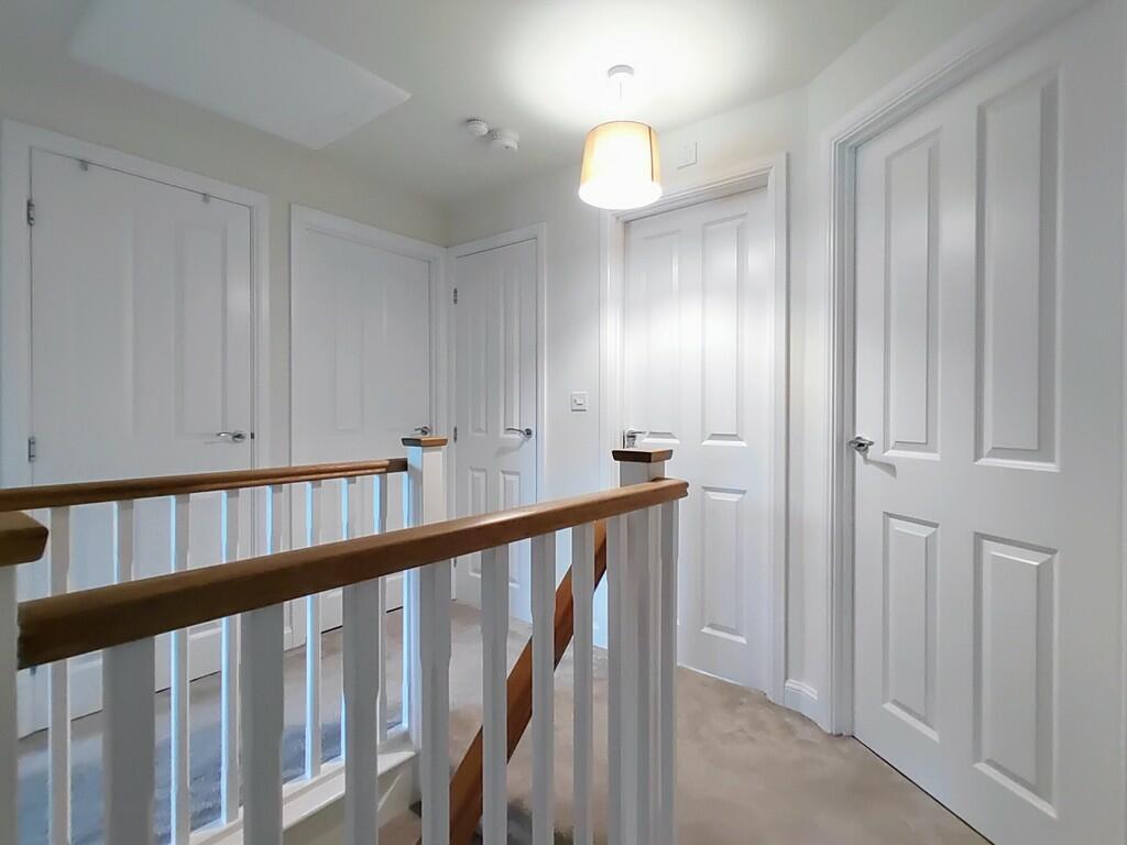 Additional property image - Falls Approach, Clayton