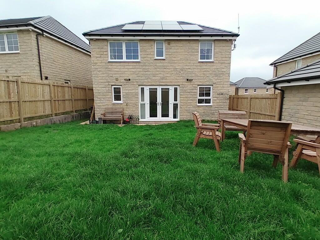 Additional property image - Falls Approach, Clayton