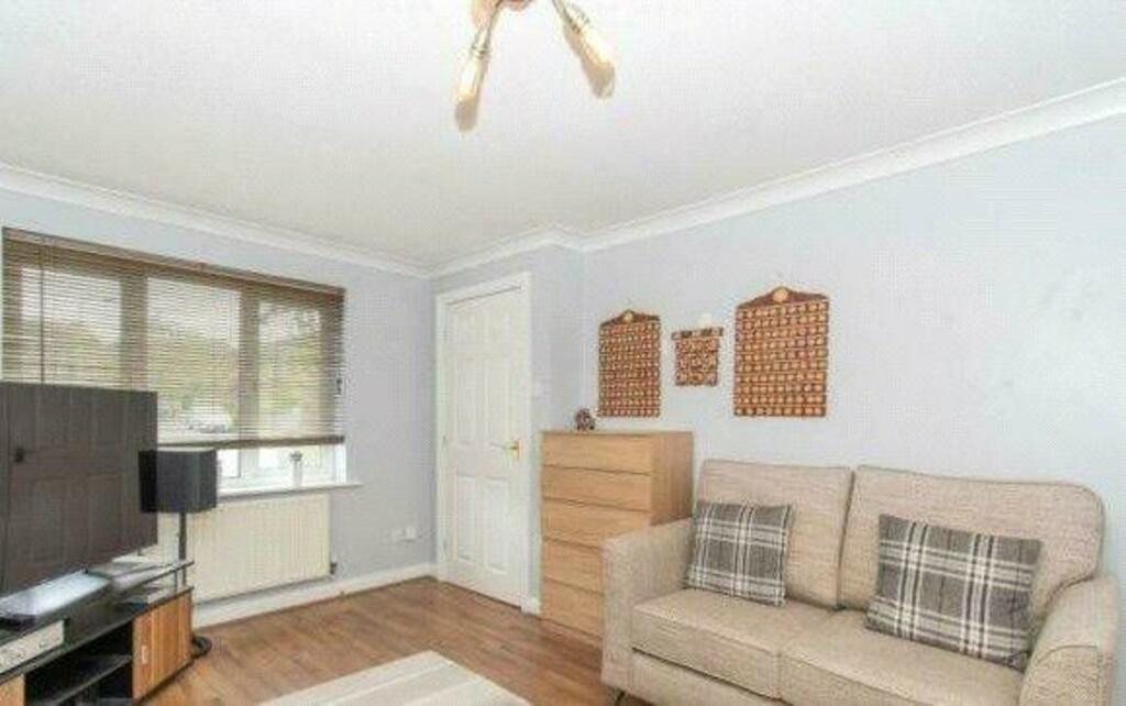 Primary image of Hopefield Way, Bradford