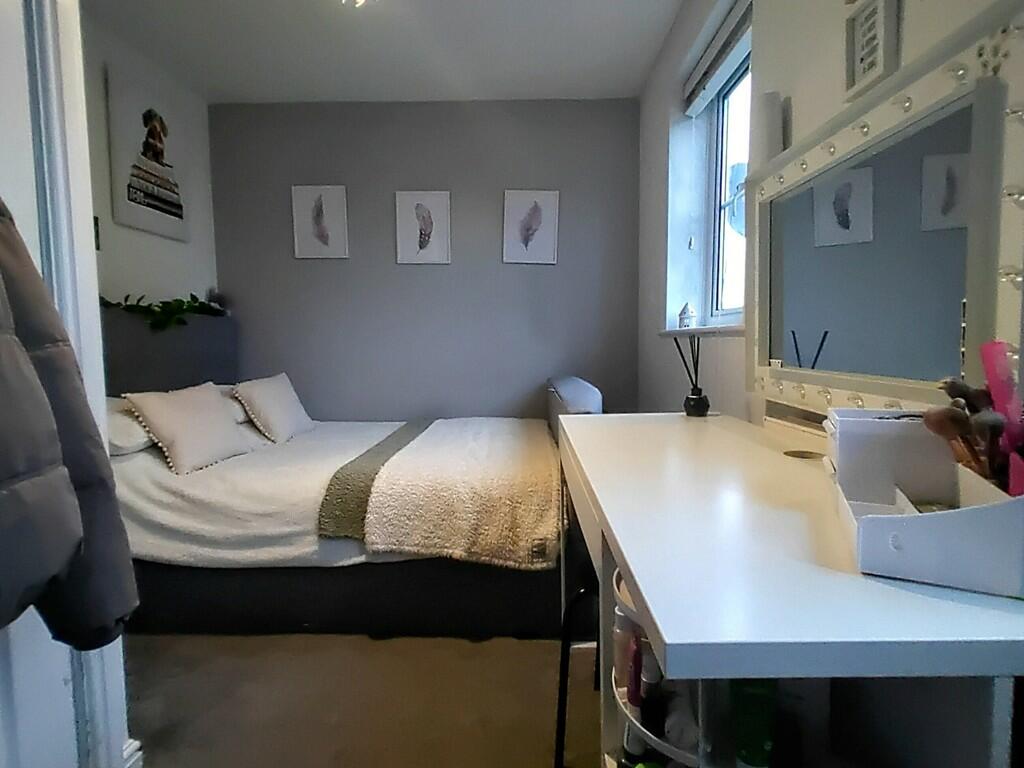 Additional property image - Fewston Avenue, Bradford