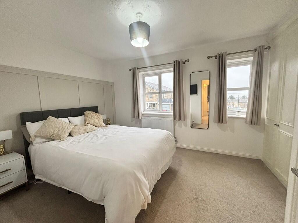 Additional property image - Station Road, Clayton, Bradford