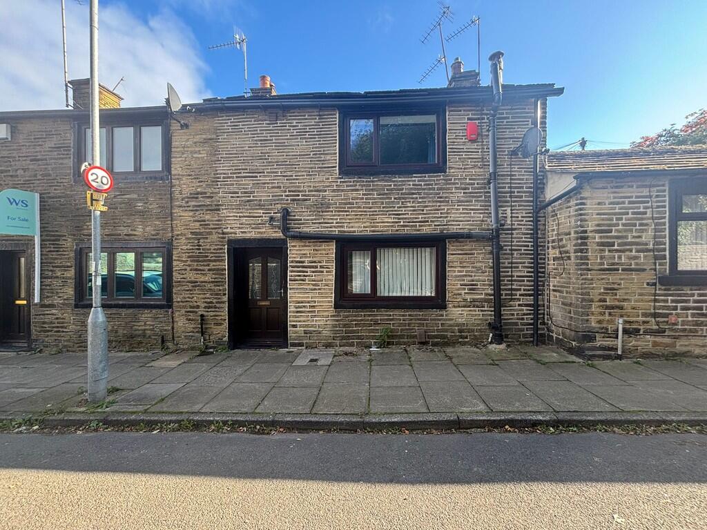 Main image of property: Green End, Clayton, Bradford