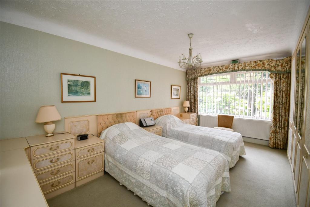 2 bedroom bungalow for sale in Thurstaston Road, Heswall, Wirral, CH60