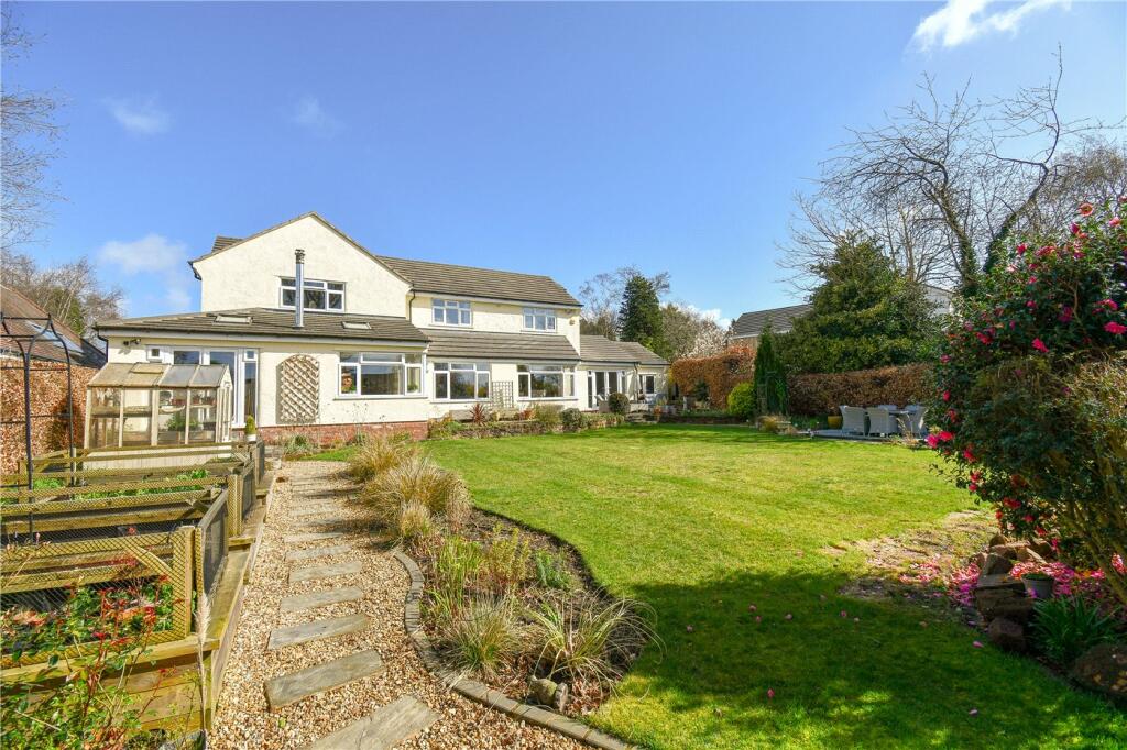 5 bedroom detached house for sale in Quaker Lane, Heswall, Wirral, CH60