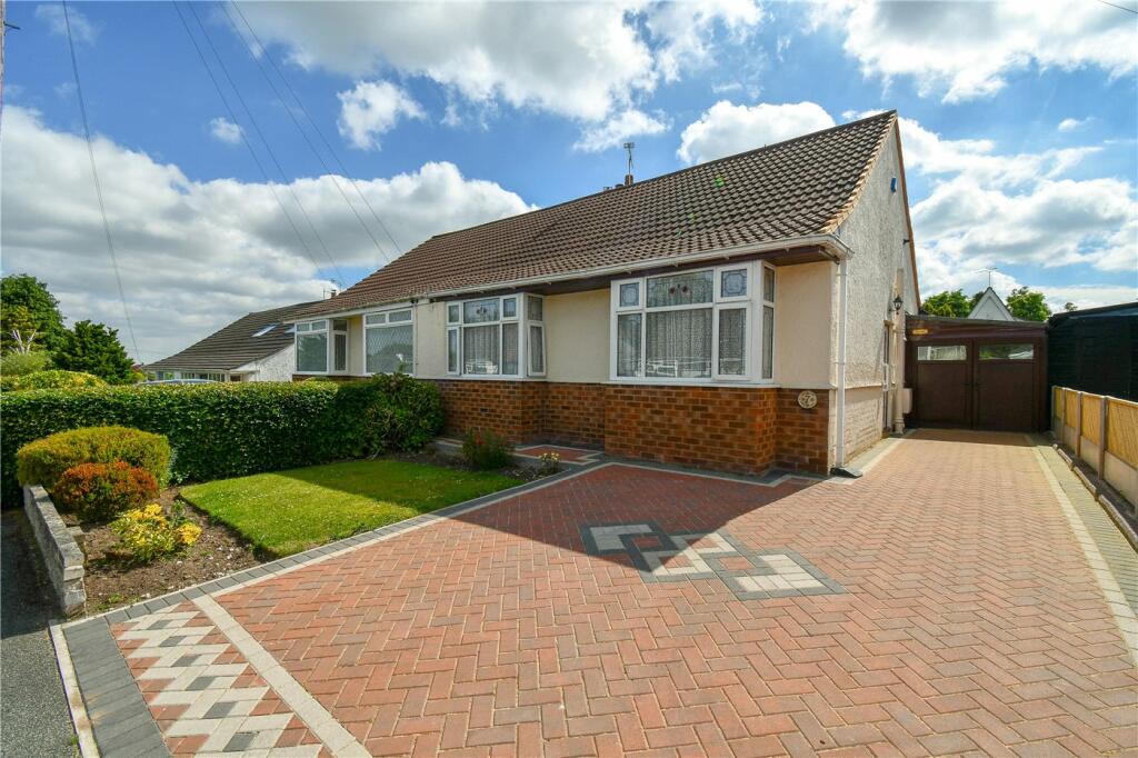2 bedroom bungalow for sale in Brackenside, Heswall, Wirral, CH60