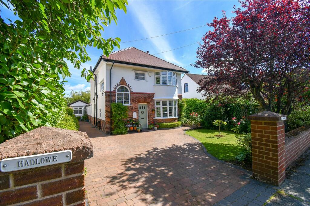 4 bedroom detached house for sale in Sandham Grove, Heswall, Wirral, CH60