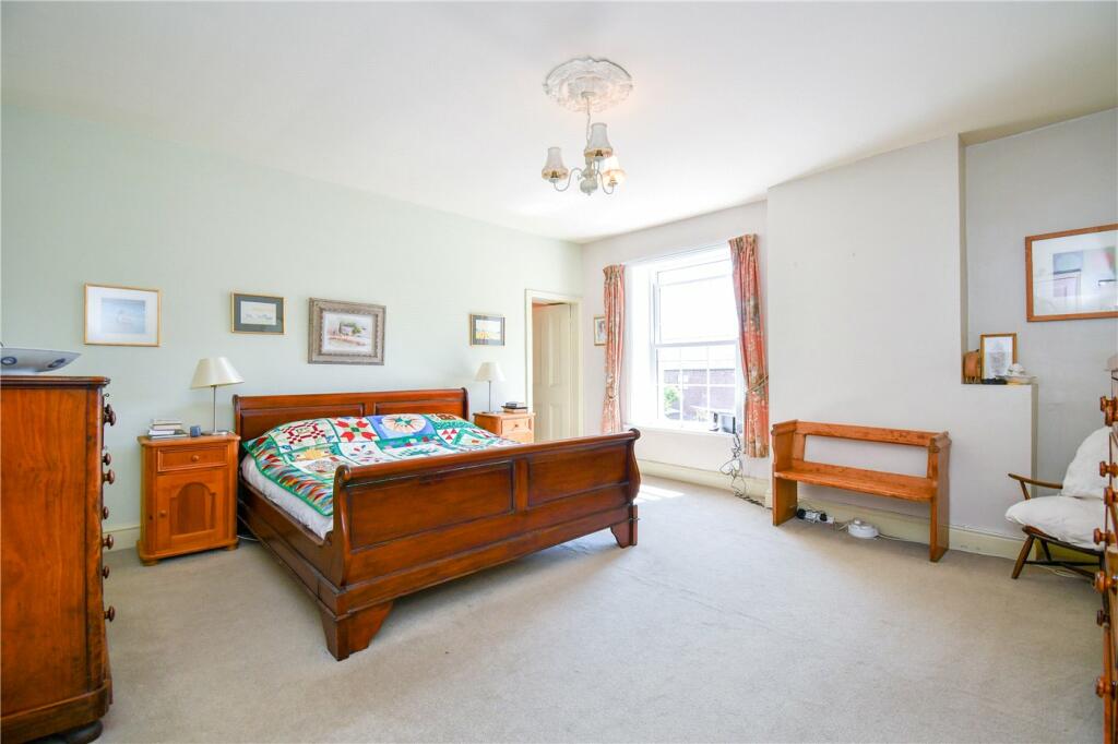 Additional property image - Chester High Road, Neston, Cheshire