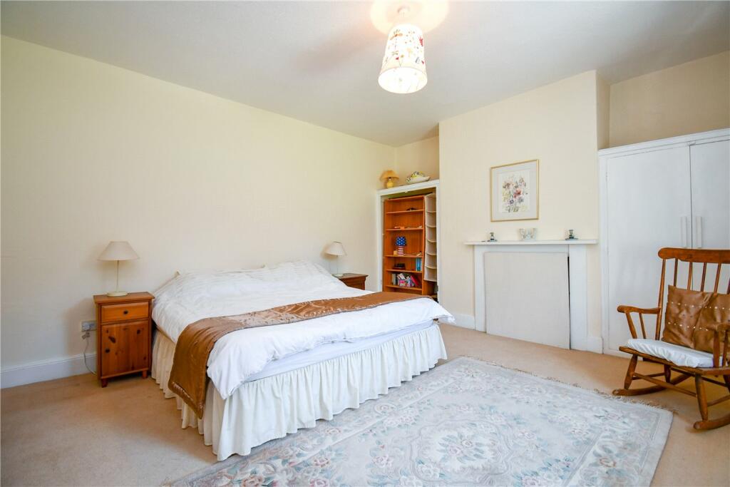 Additional property image - Chester High Road, Neston, Cheshire