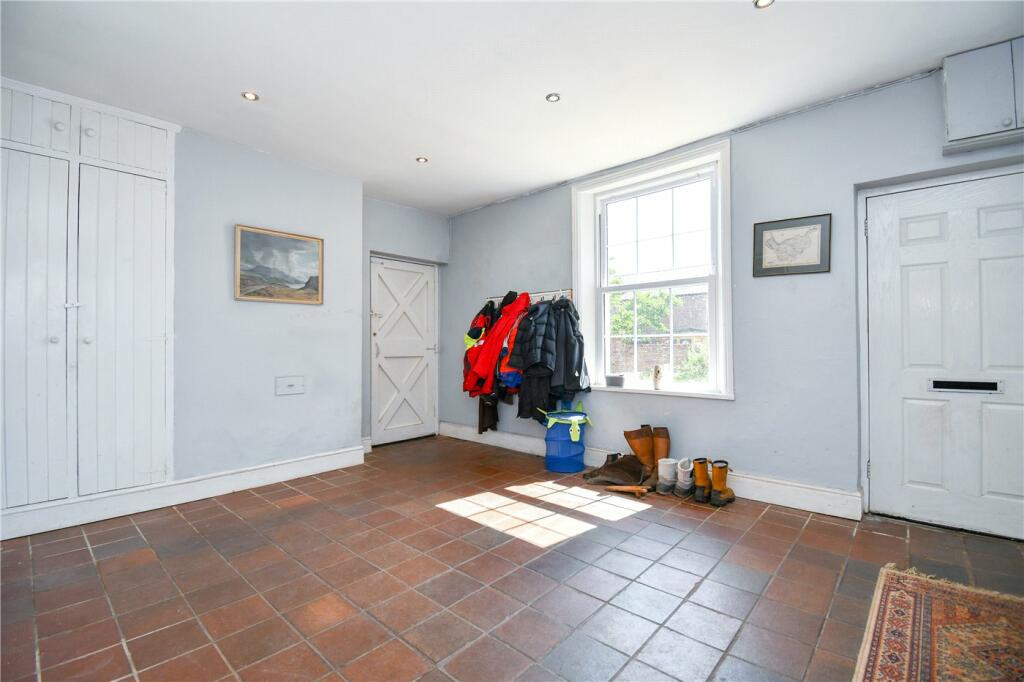 Additional property image - Chester High Road, Neston, Cheshire