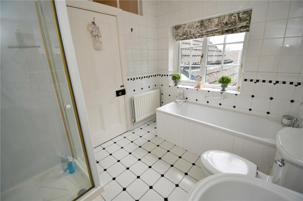 Additional property image - Raby Close, Heswall, Wirral