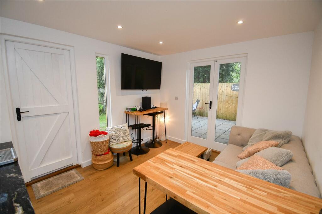 Additional property image - Oxford Drive, Thornton Hough, Wirral