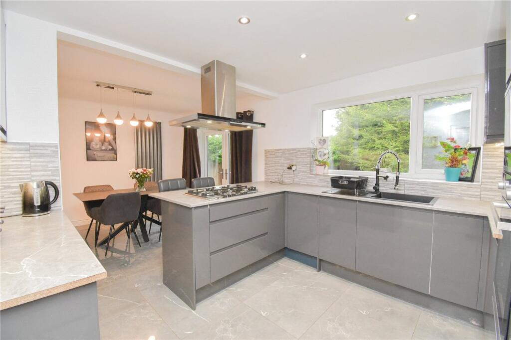 Additional property image - Liverpool Road, Neston, Cheshire