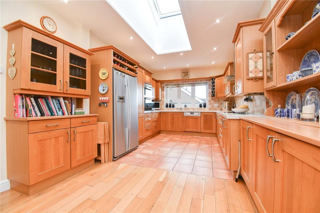 Additional property image - Raby Close, Heswall, Wirral