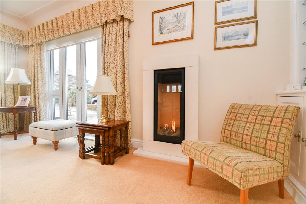 Additional property image - Raby Close, Heswall, Wirral