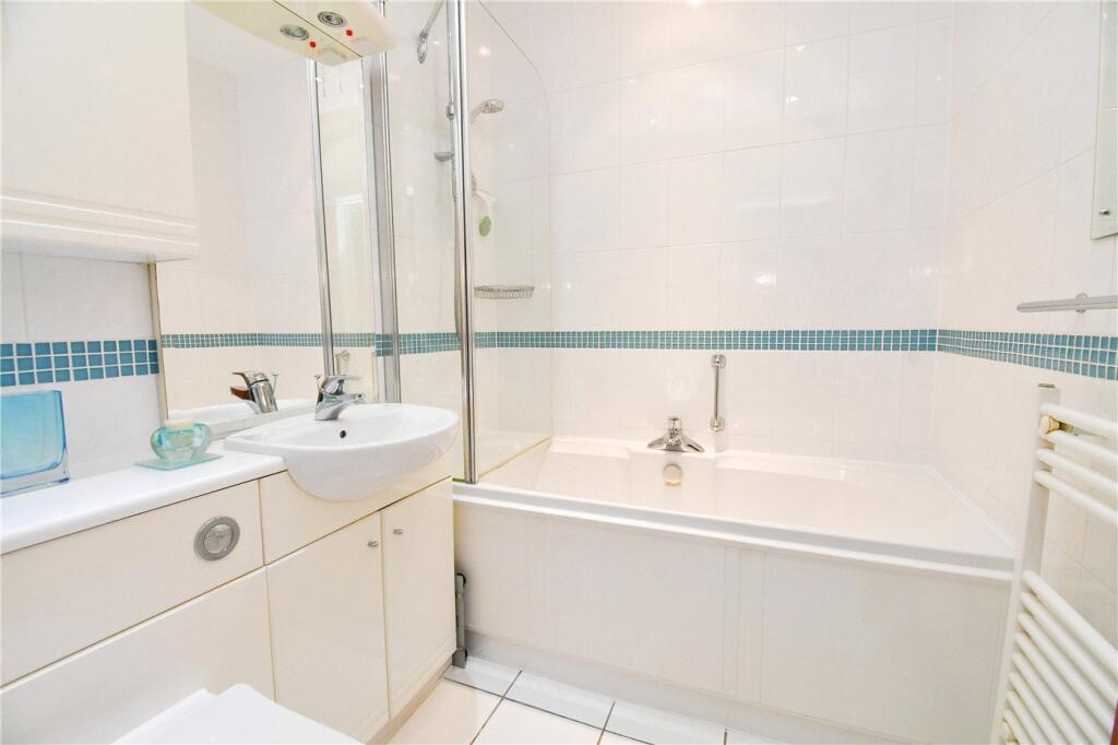 Additional property image - Raby Close, Heswall, Wirral
