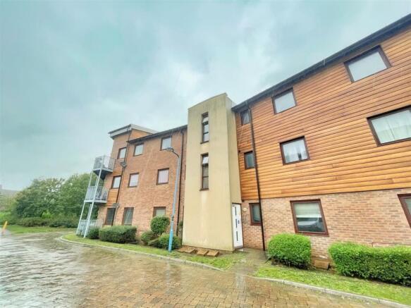 Main image of property: Staverton Grove, Broughton, MK10 9QG