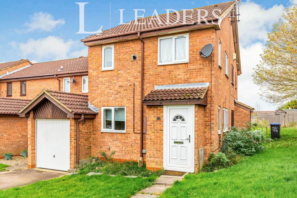 Main image of property: Hedge End, Northampton, NN4