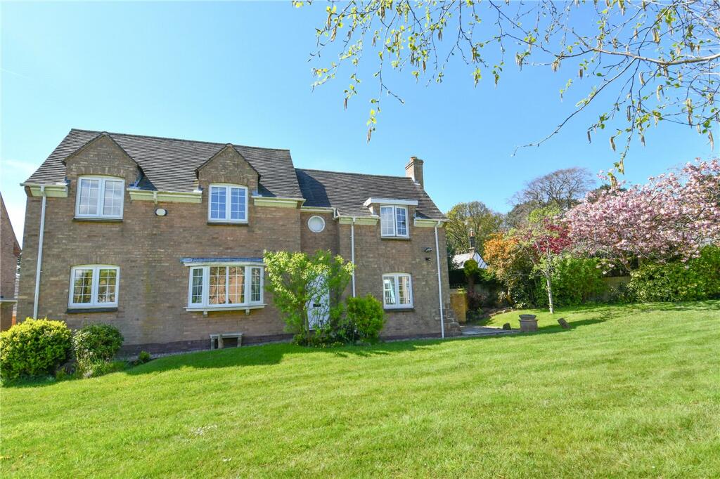 3 bedroom detached house for sale in The Green, Caldy, Wirral, CH48