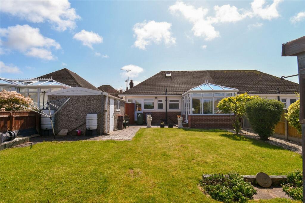 2 bedroom bungalow for sale in Queensbury, West Kirby, Wirral, CH48