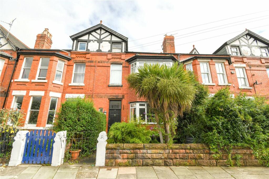 5 bedroom terraced house for sale in Dunraven Road, West Kirby, Wirral, CH48
