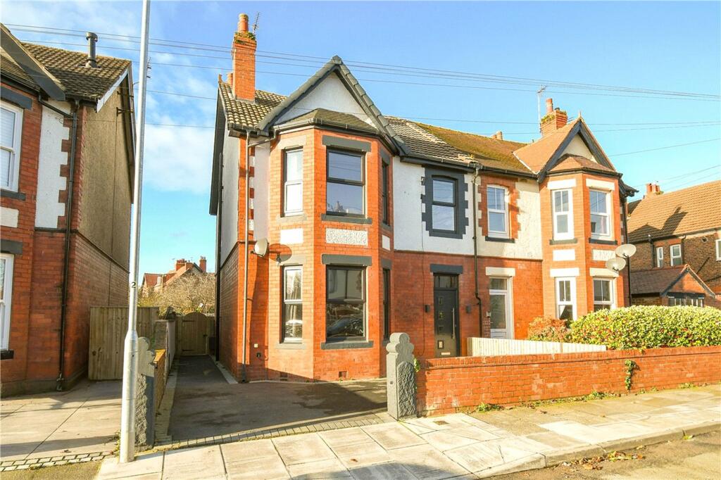 5 bedroom semidetached house for sale in Kings Avenue, Meols, Wirral, CH47