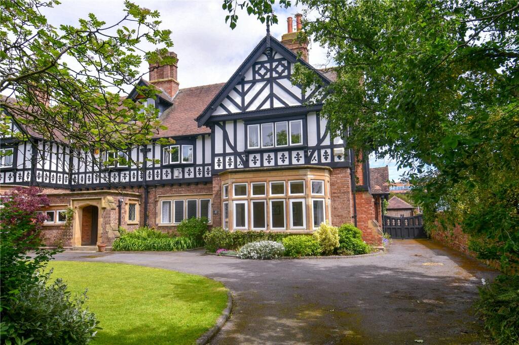 4 bedroom semidetached house for sale in Meols Drive, West Kirby