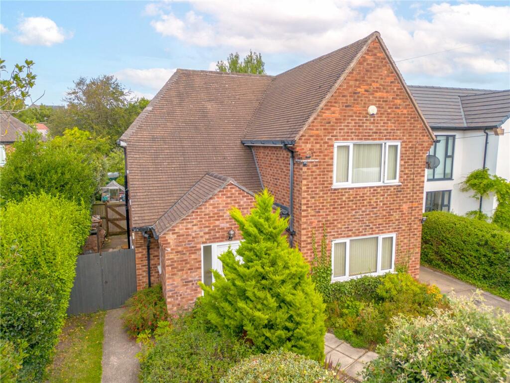 4 bedroom detached house for sale in Macdona Drive, West Kirby, Wirral