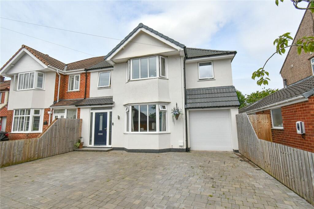 4 bedroom semidetached house for sale in Derwent Road, Meols, Wirral, CH47