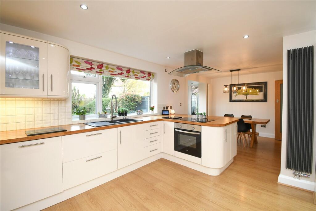 Additional property image - Sherwood Road, Meols, Wirral