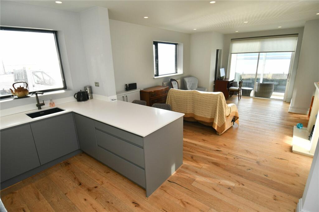 Additional property image - South Parade, West Kirby, Wirral