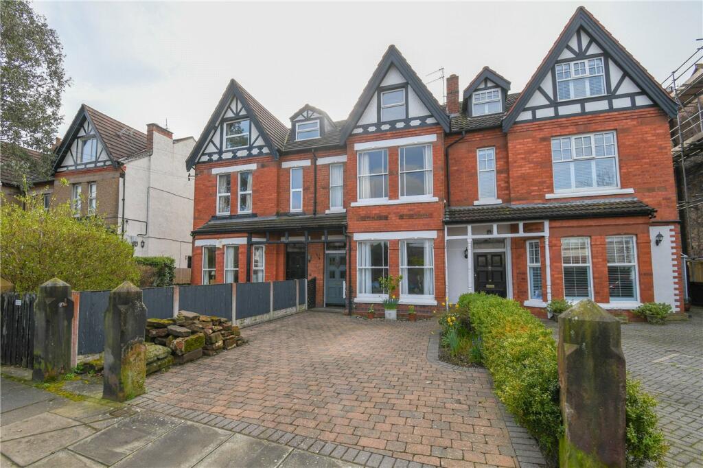 6 bedroom terraced house for sale in Westbourne Grove, West Kirby