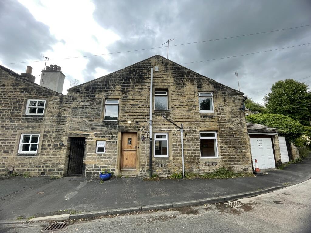 Main image of property: 1 Castlefields Lane, Cross Flatts, Bingley, West Yorkshire, BD16 2AE