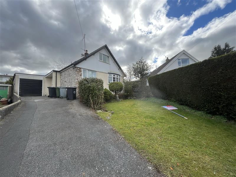 Main image of property: 11 Plantation Grove, Arnside, Carnforth, Cumbria, LA5 0HY