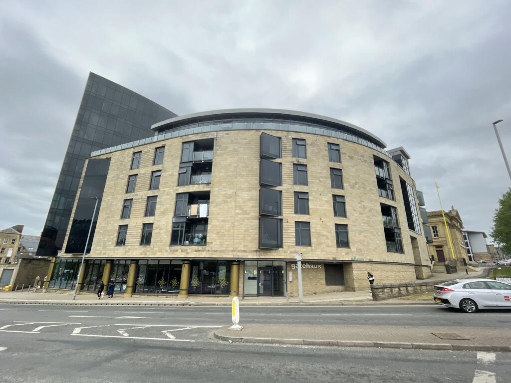 Main image of property: Apartment 315, The Gatehaus, Leeds Road, Bradford, West Yorkshire, BD1 5BL