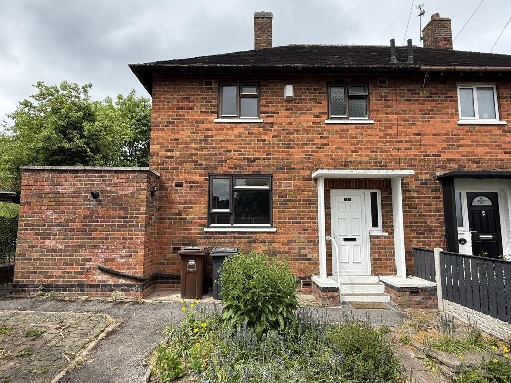 Main image of property: 33 Richmond Hall Crescent, Sheffield, South Yorkshire, S13 8FN