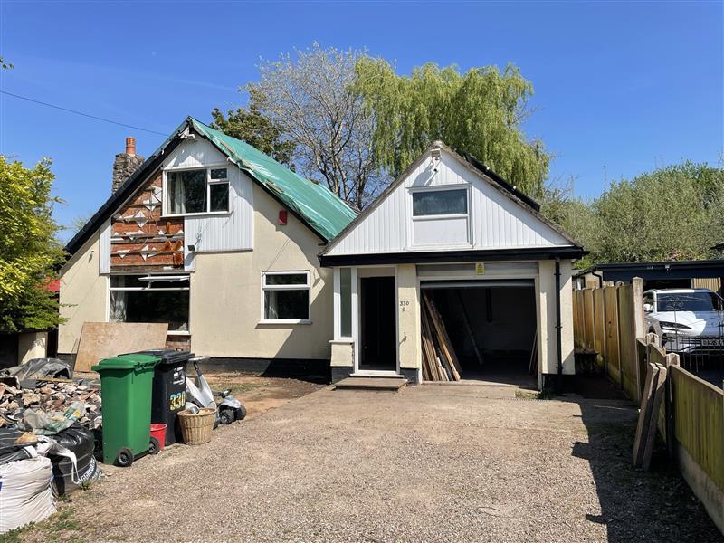 Main image of property: 330 Crewe Road, Shavington, Crewe, Cheshire, CW2 5AF