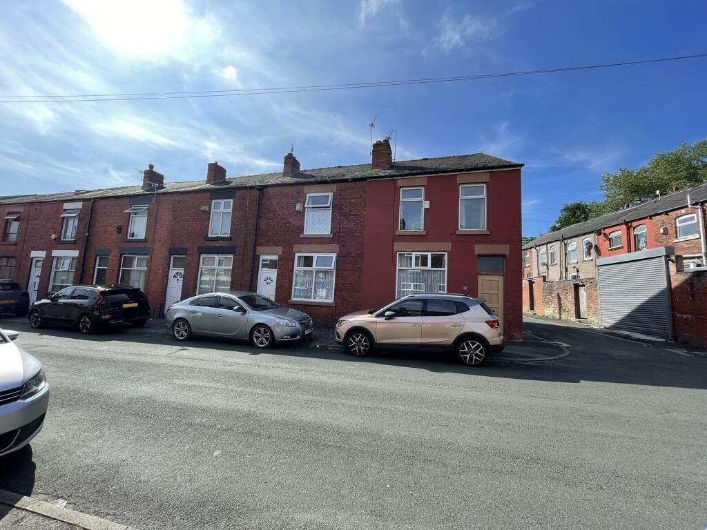 Main image of property: 25 Beechwood Street, Bolton, Lancashire, BL3 2DE