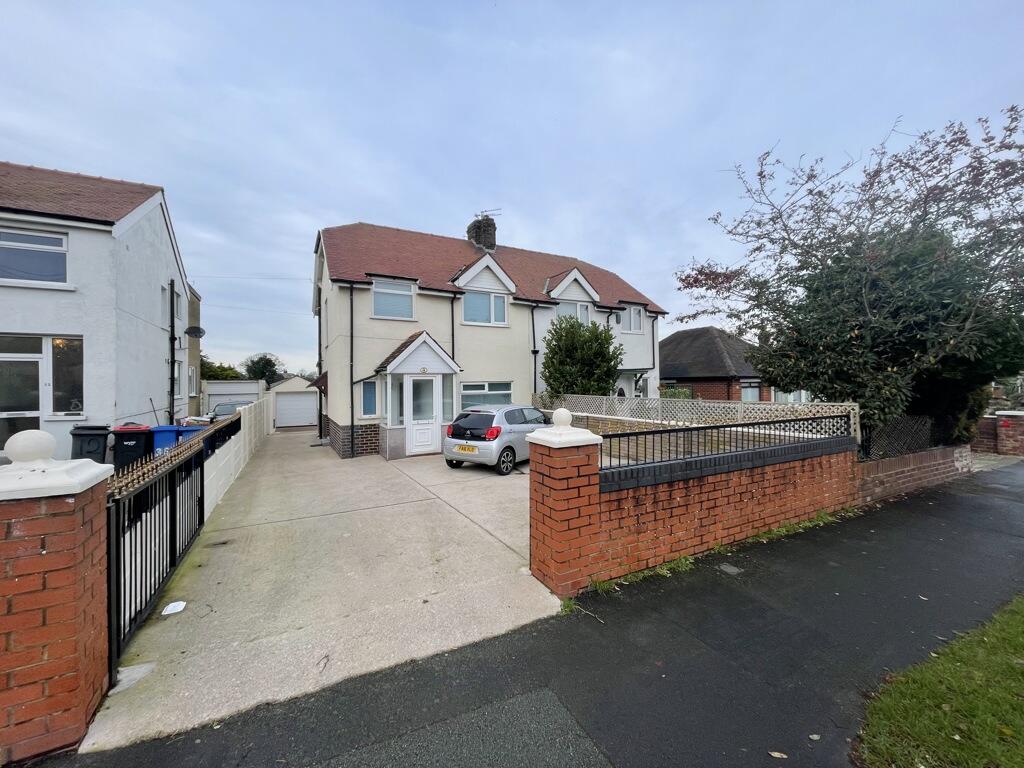 Main image of property: 14 Newton Drive East, Blackpool, Lancashire, FY3 8QH
