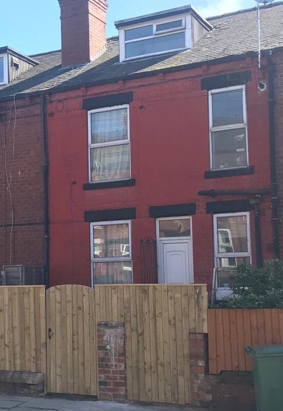 2 bedroom terraced house for sale in 13 & 13a Woodview Road, Leeds