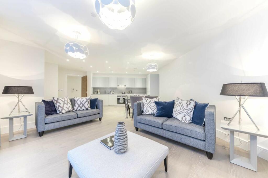 Flat to rent on Archway Road, Highgate