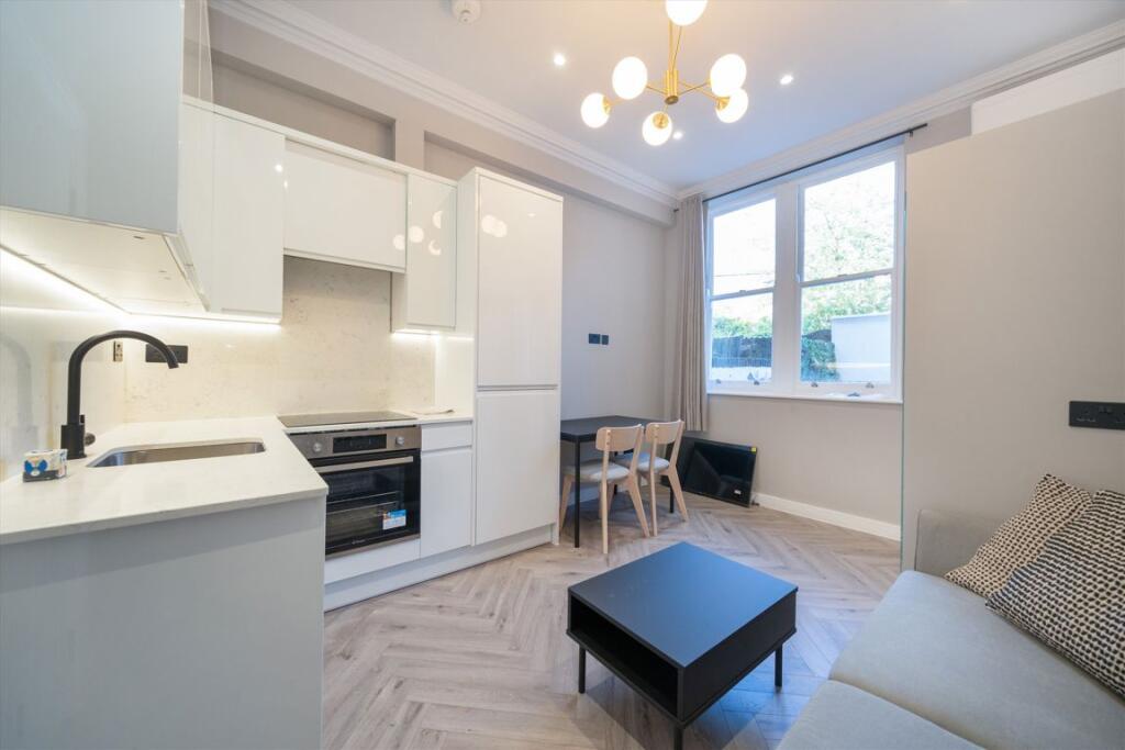 Main image of property: Hornsey Road, Upper Holloway