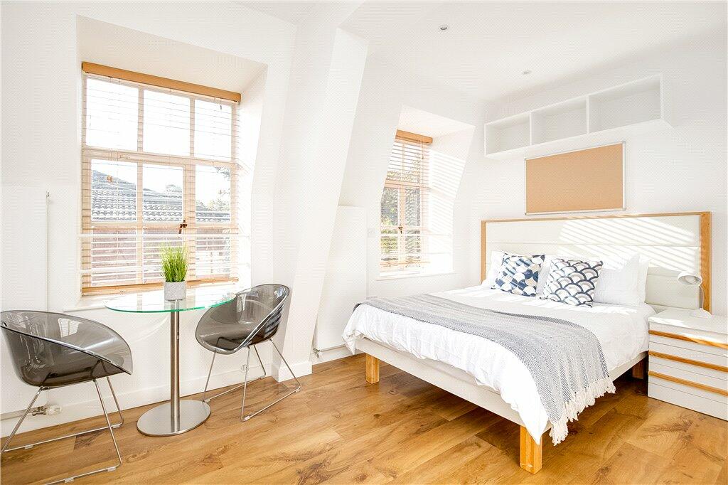 Studio apartment for rent in Princess Beatrice House Chelsea