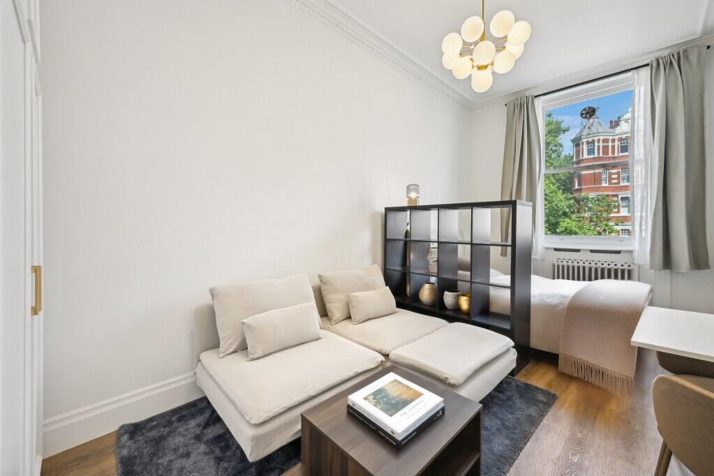 Main image of property: Queen's Gate, London, SW7