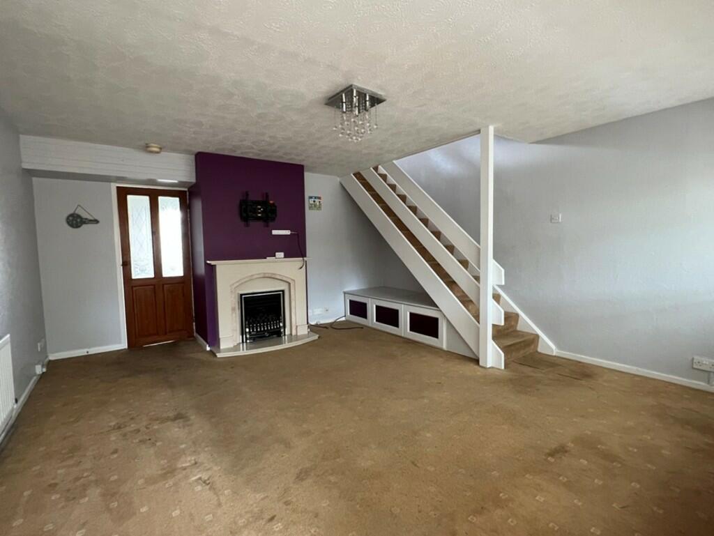 3 bedroom terraced house for sale in Woodland Way, Burntwood, WS7